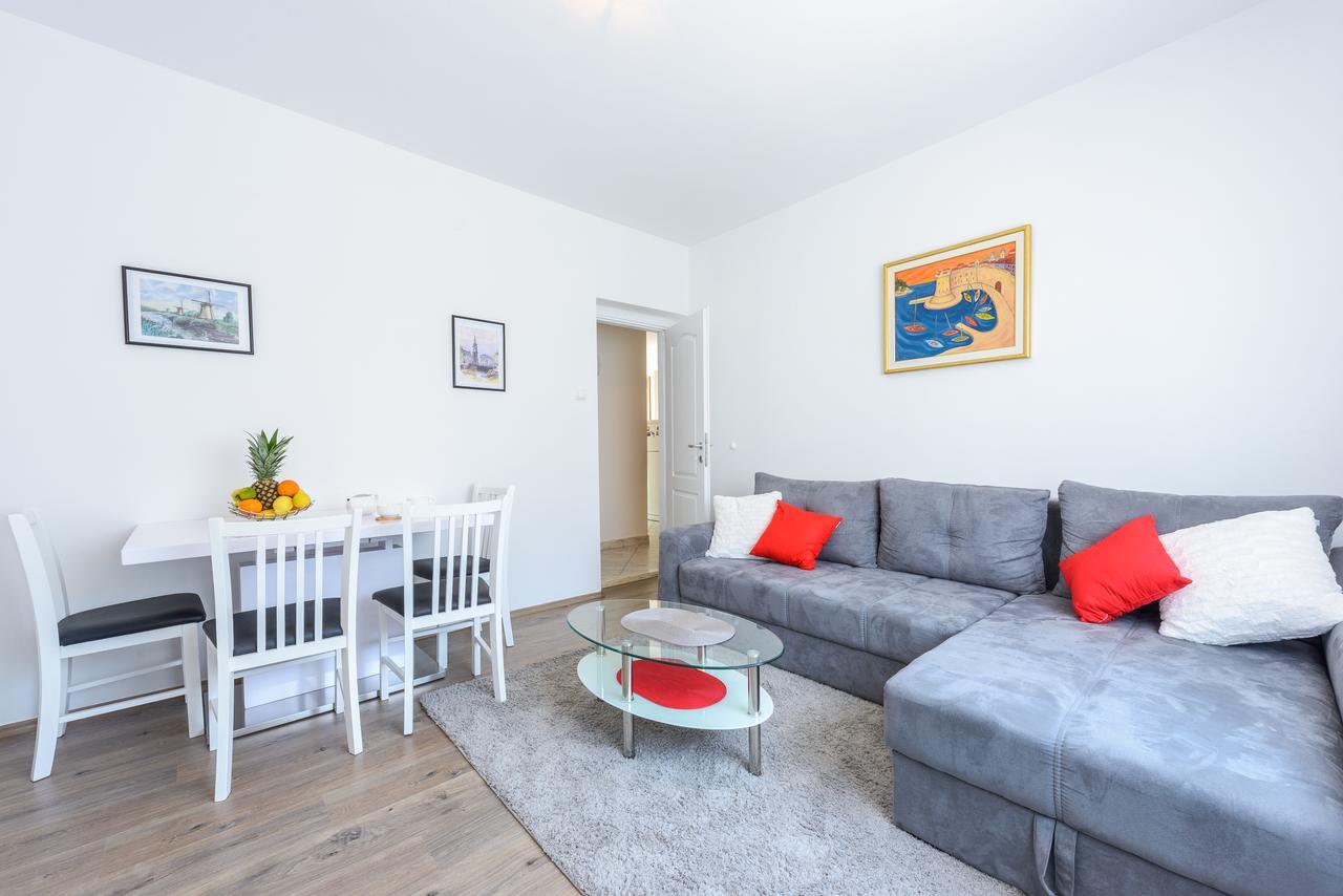 Apartments Ella دوبروفينك المظهر الخارجي الصورة